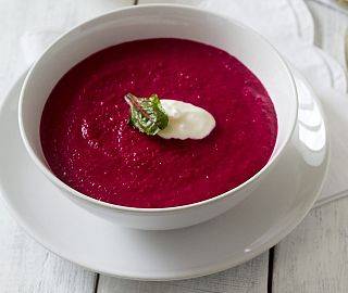 Zupa krem z pieczonego buraka